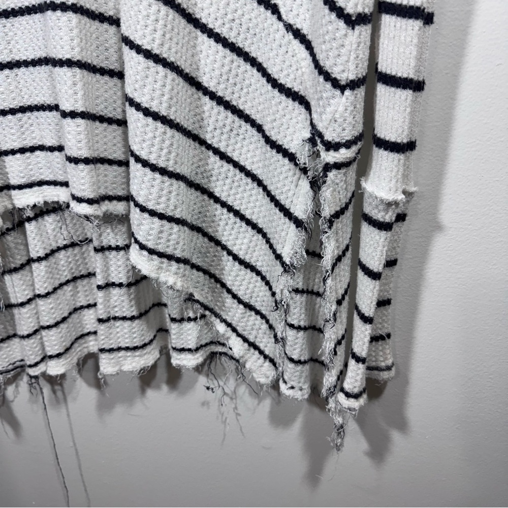 Free People Sunset Park Oversized Thermal Top Black White Stripe XS - Picture 4 of 7
